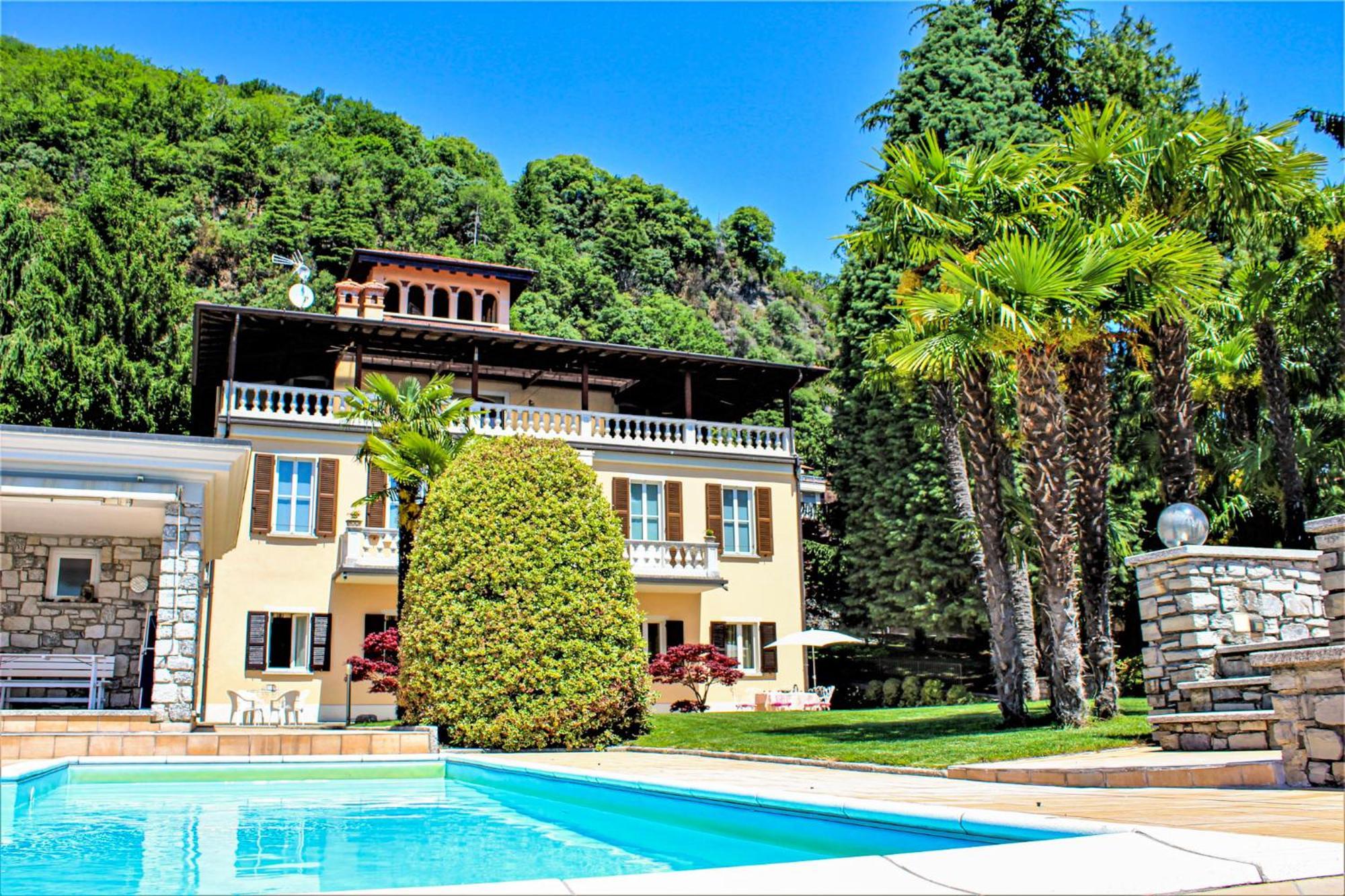 Palazzina Giardinolago Gravedona Ruang foto